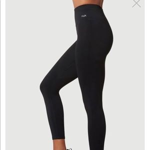 Black Nux leggings size Medium